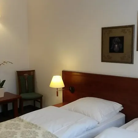 Rezort Zielone Wzgorze Koleczkowo- Centrum Rehabilitacji *